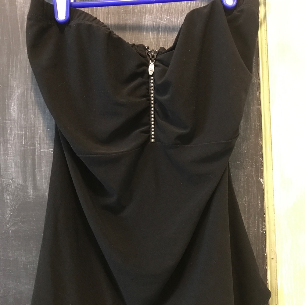 EGen Black Strapless Zippered Top Medium